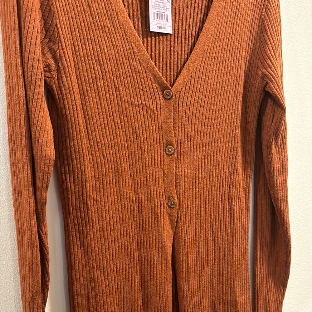 Ribbed Rust Cardigan - Picture 4 of 6